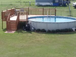 How Do I Replace an Above Ground Pool Liner