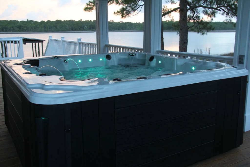 <strong>7 Unique Ways a Hot Tub Can Help with Your New Year’s Resolution</strong> 10 A hot tub can help your New Year's resolution.